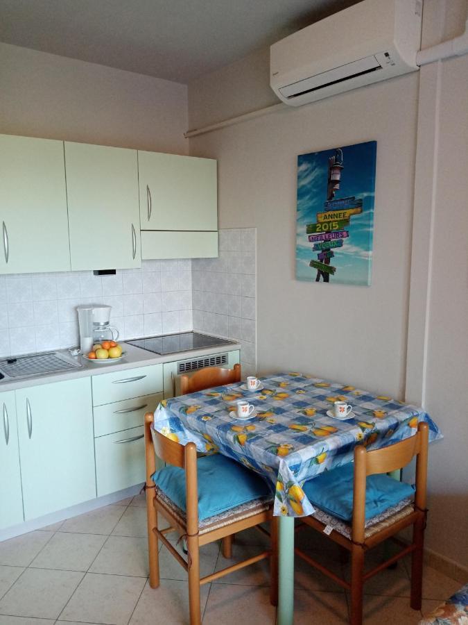La Magia Del Mare Apartment Lignano Sabbiadoro Exterior foto