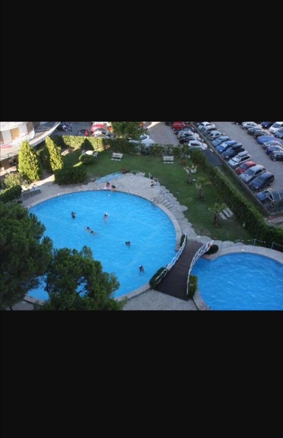 La Magia Del Mare Apartment Lignano Sabbiadoro Exterior foto